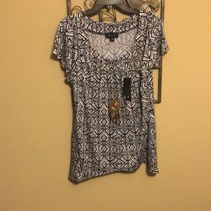 NWT jewelry accent shirt